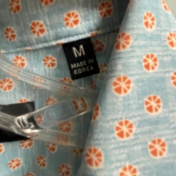 Quieti Performance Button Down Golf Shirt Size Medium Blue Orange Pattern - Picture 4 of 5
